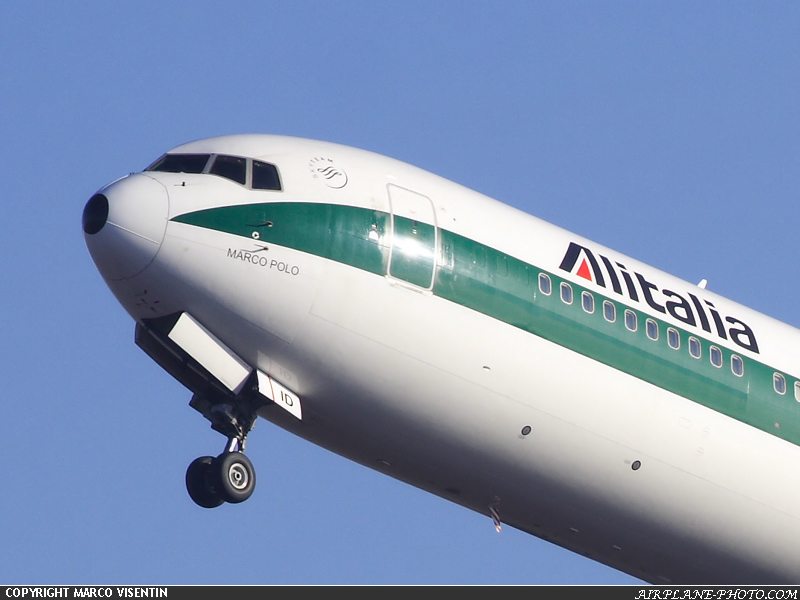 Photo Alitalia Boeing 767-33A/ER