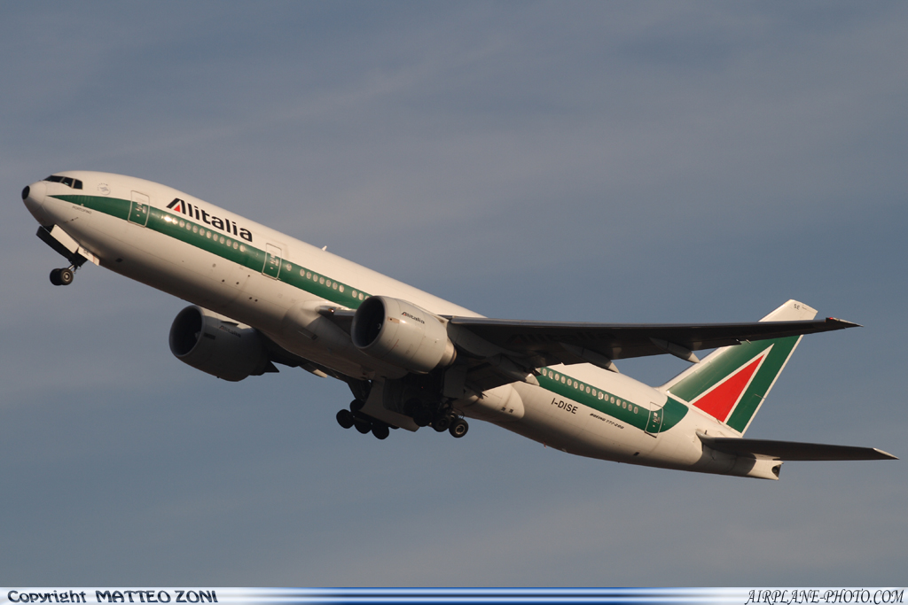 Photo Alitalia Boeing 777-243/ER